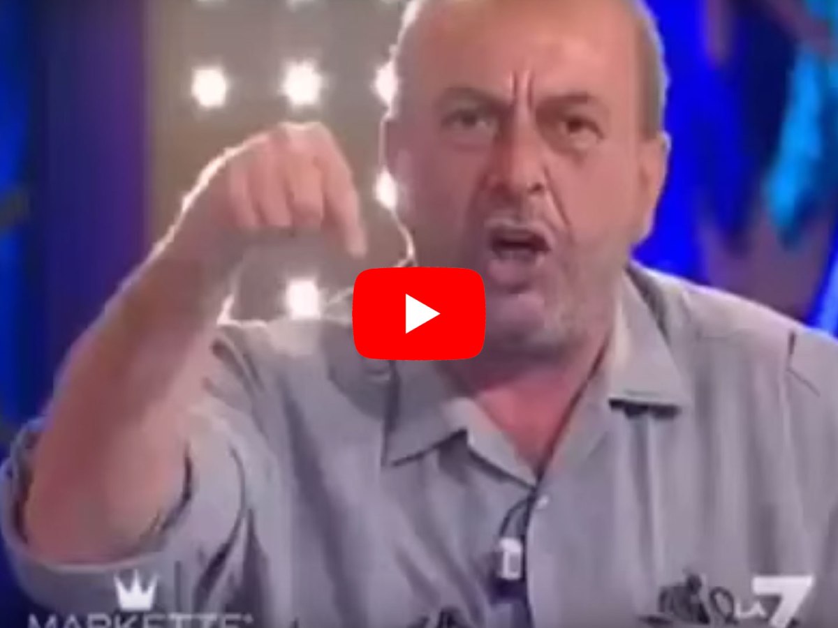 Vauro vs Assunta Almirante: “Io non rispetto il fascismo” — VIDEO